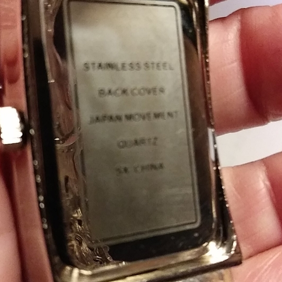 Watch - Picture 5 of 6